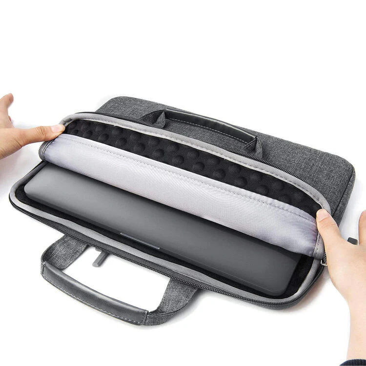 Satechi 13" Water-Resistant Laptop Carrying Case - Image 5